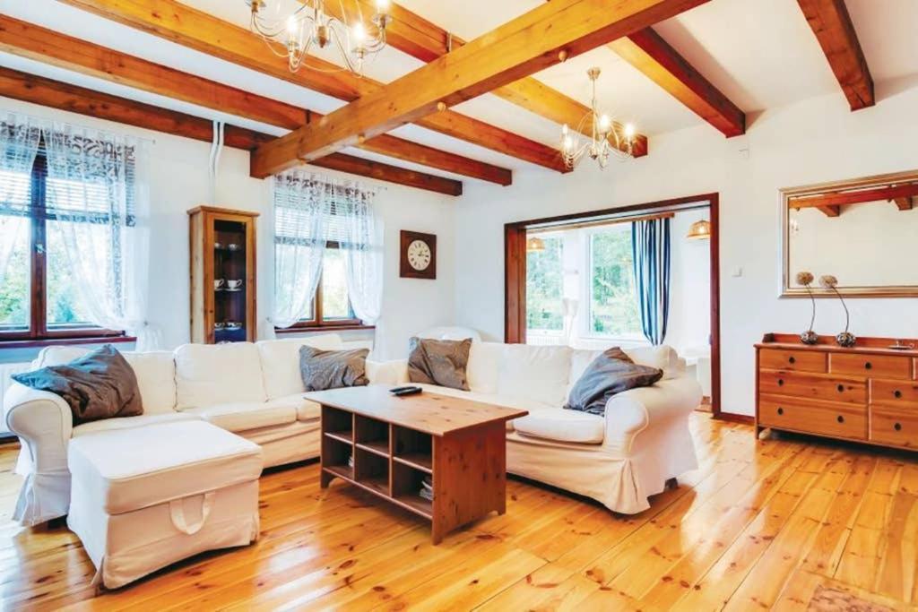 Straszny Dom Na Kaszubach Villa Studzienice Exteriör bild